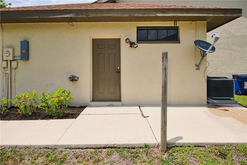 16560 Marc Allen Dr, North Fort Myers, FL 33917 Photo