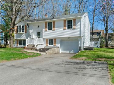 5 Sprucewood Drive, Rochester, NH 03867