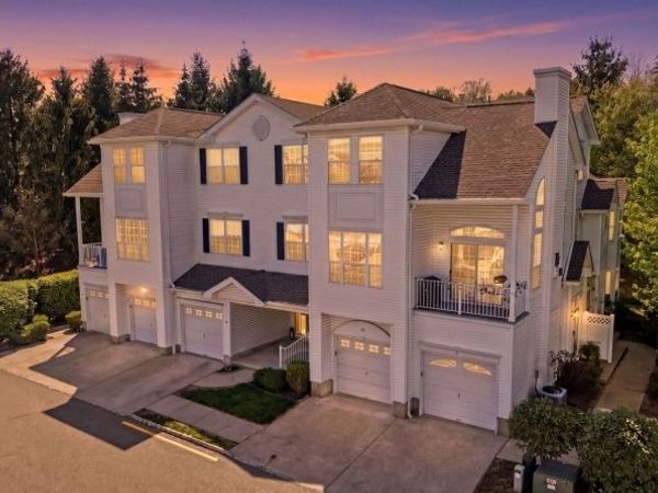 16 Timothy Ct, Morris, NJ 07960