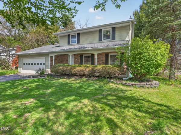 12 Carolanne Drive, Delmar, NY 12054
