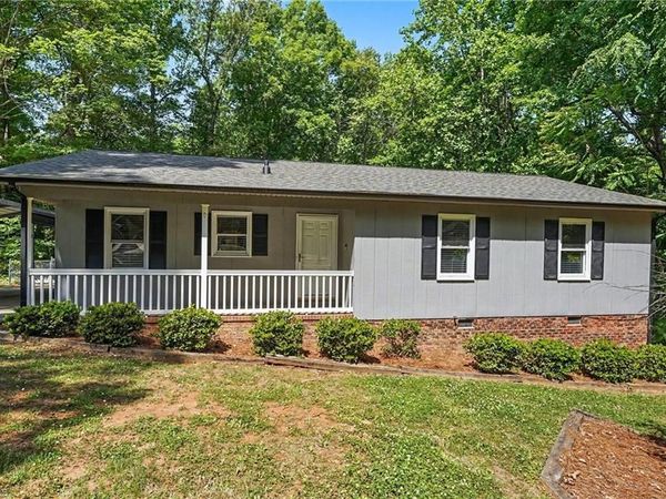 1514 Pepperidge Road, Asheboro, NC 27205