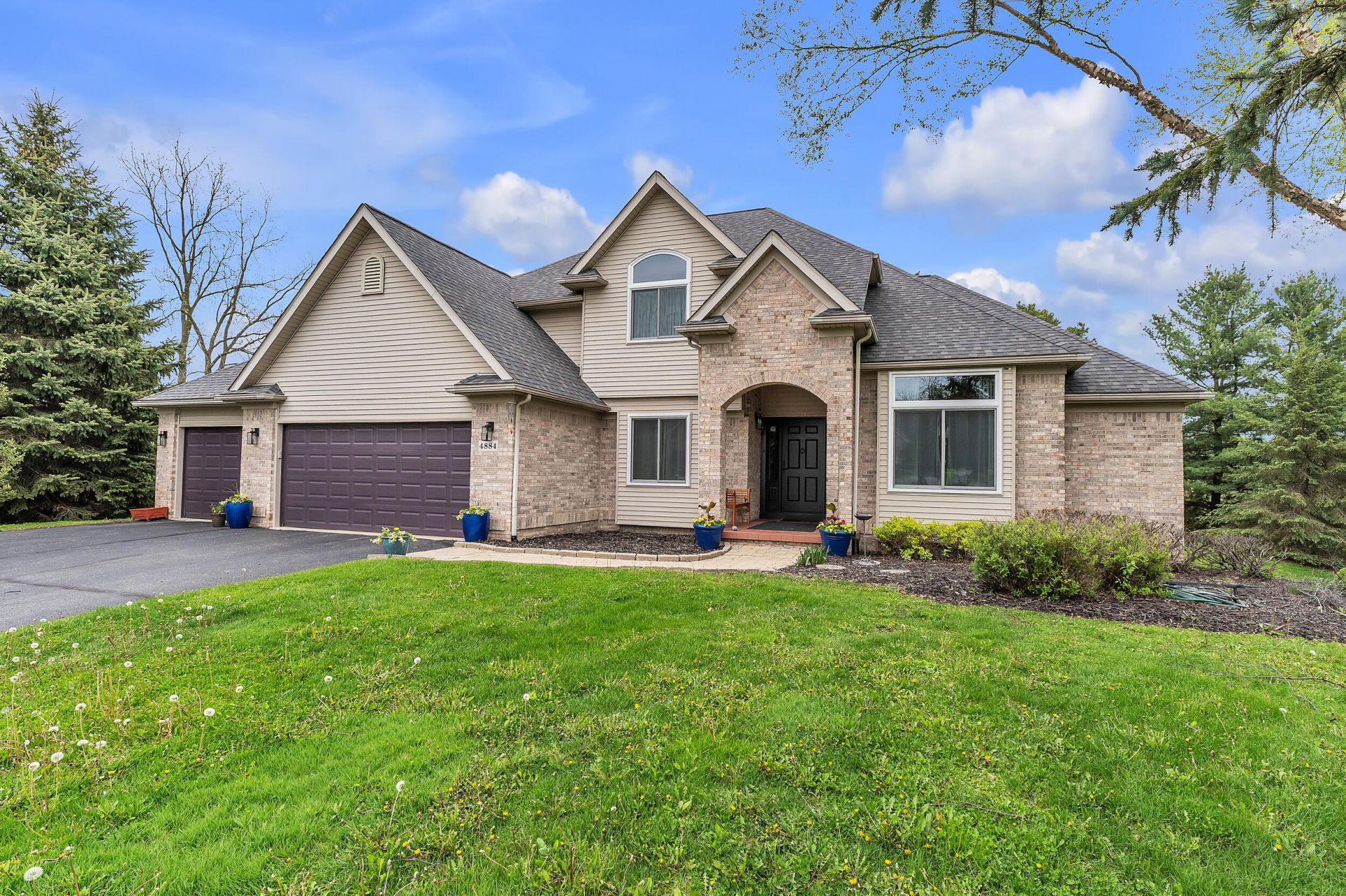 4884 Troon Court, Ann Arbor, MI 48103 Main Photo