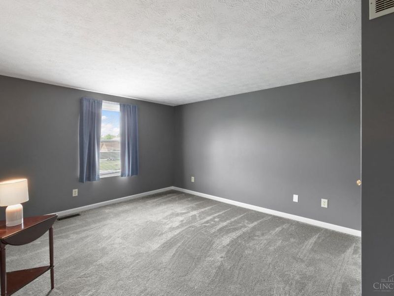8446 Highridge Drive, West Chester, OH 45069 Photo 17