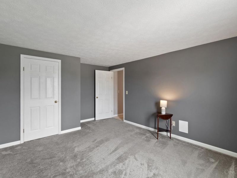 8446 Highridge Drive, West Chester, OH 45069 Photo 18