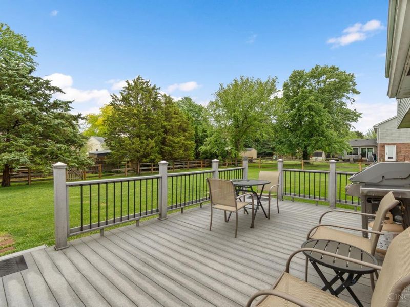 8446 Highridge Drive, West Chester, OH 45069 Photo 24