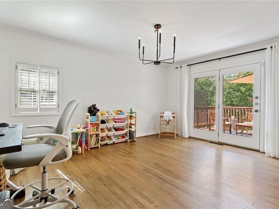 Property Image 16