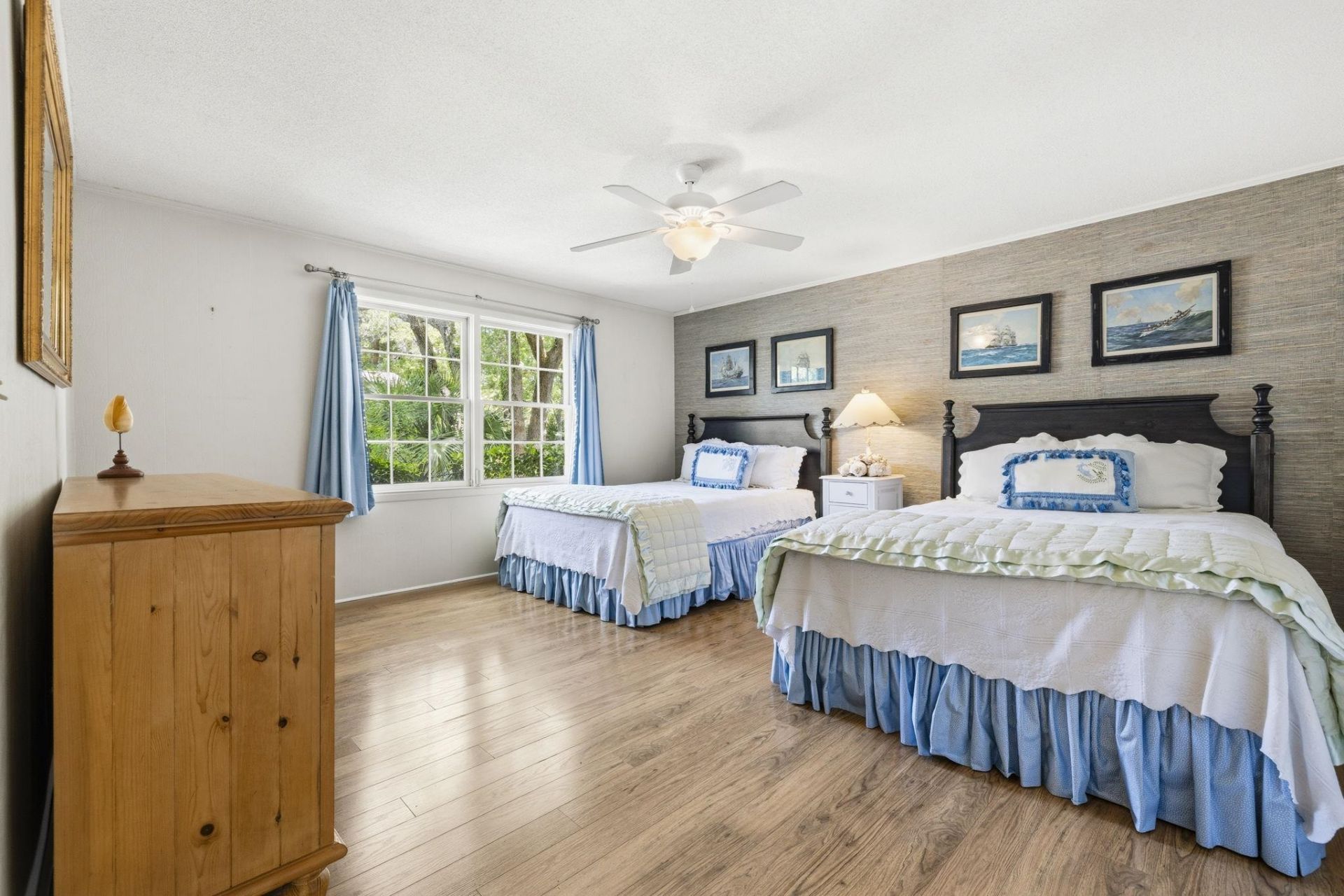 268 Lakeshore Dr.  Photo 31