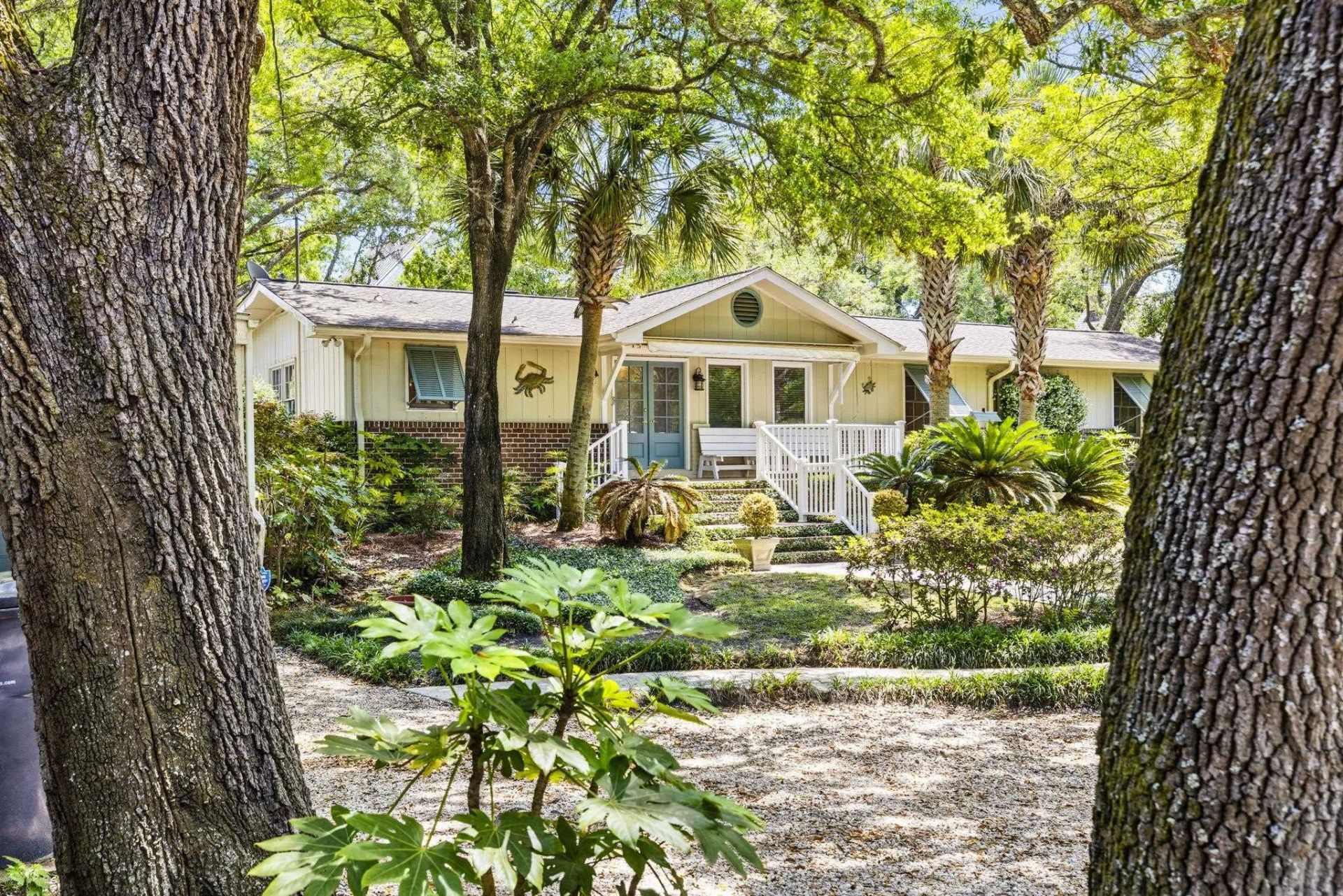 268 Lakeshore Dr.  Photo 45