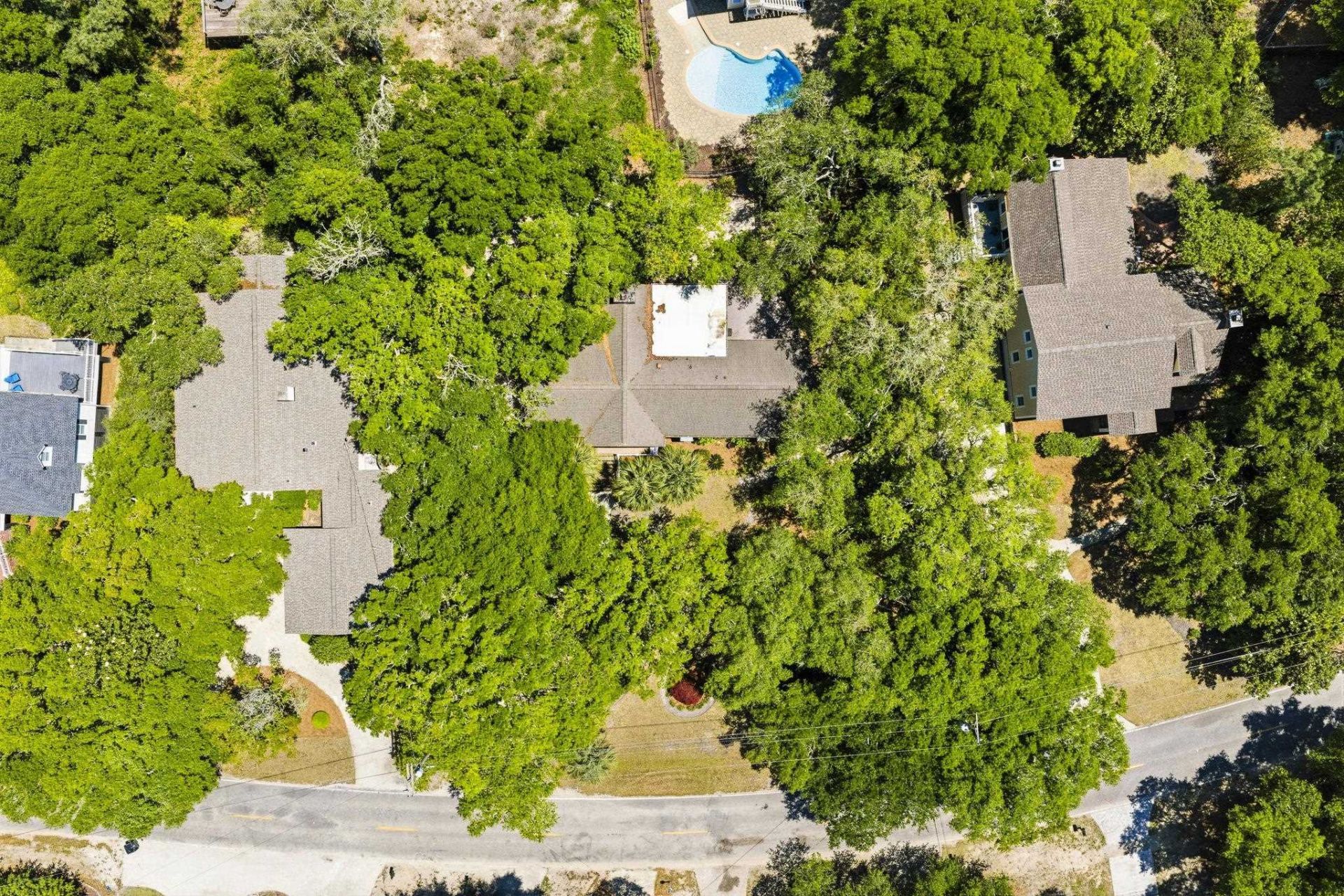 268 Lakeshore Dr.  Photo 47