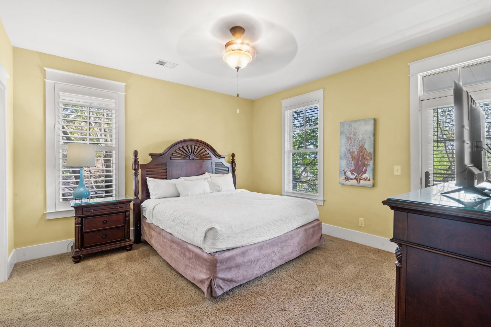 680 Olde Mill Dr. Photo 24
