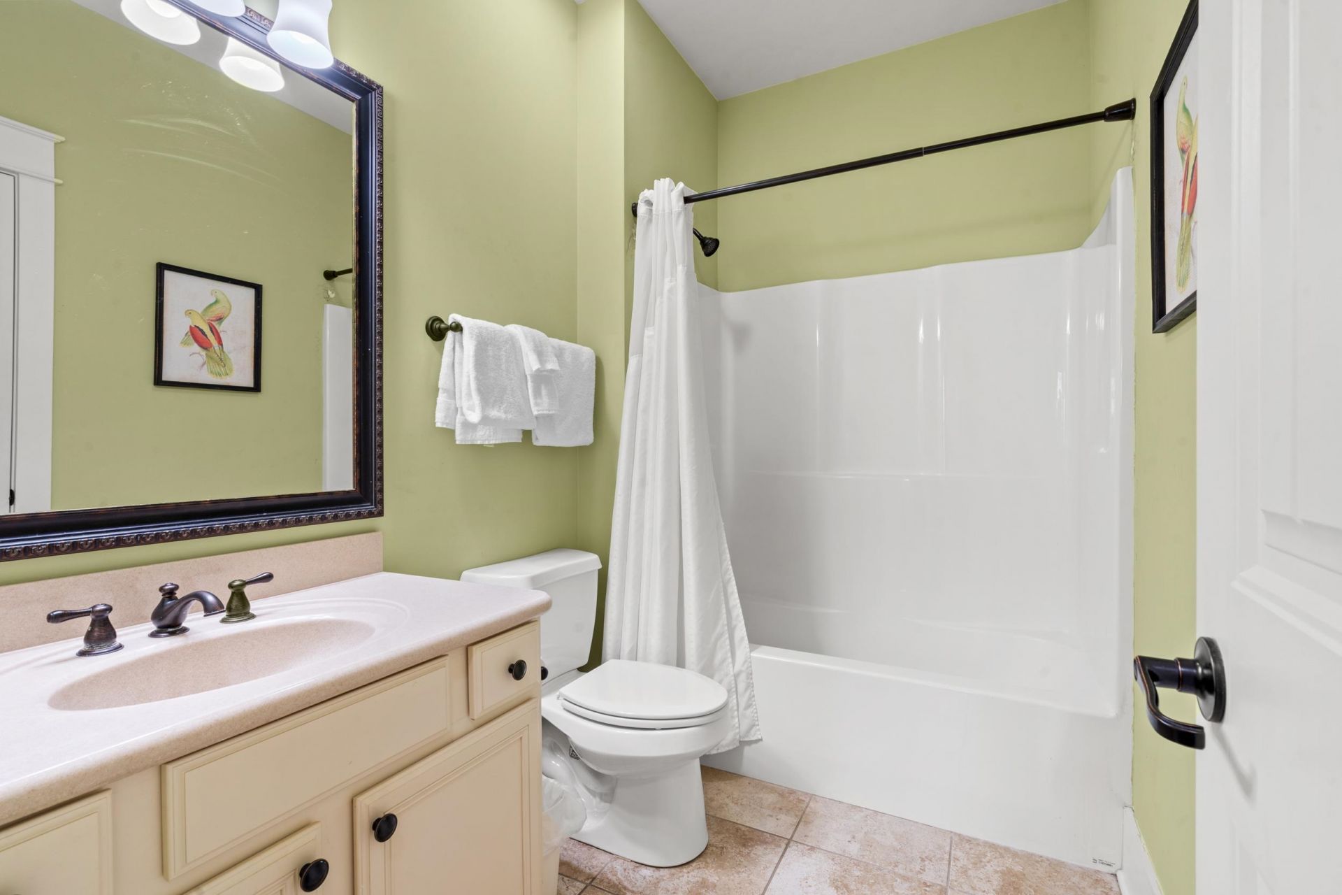 680 Olde Mill Dr. Photo 27