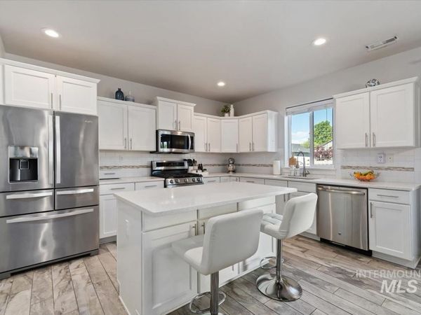 11473 W Baserri Dr, Boise, ID 83709