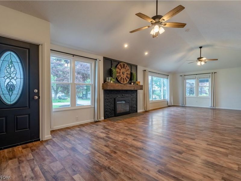 665 Ridgewood Drive, Wooster, OH 44691 Photo 4