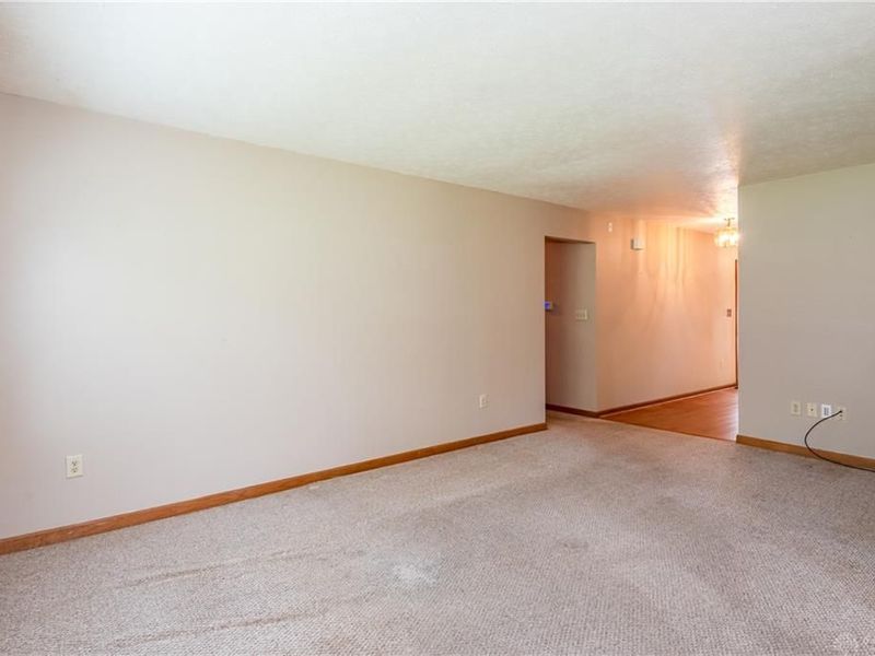 5709 Preble County Line Road, Lewisburg, OH 45338 Photo 15