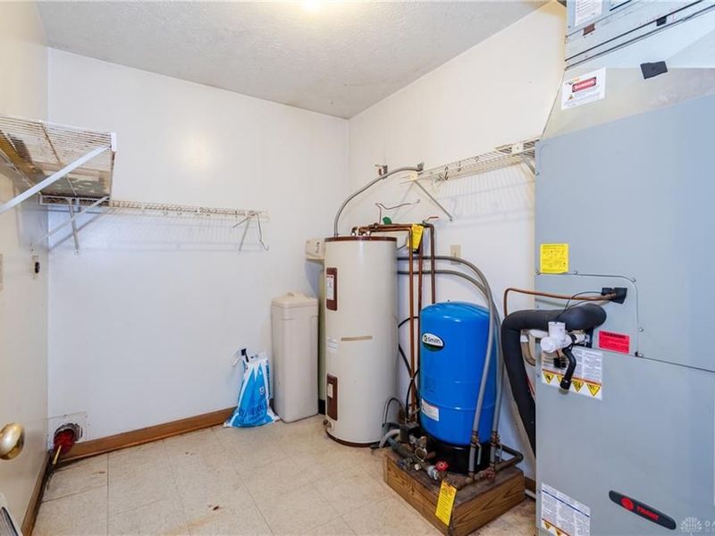 5709 Preble County Line Road, Lewisburg, OH 45338 Photo 30