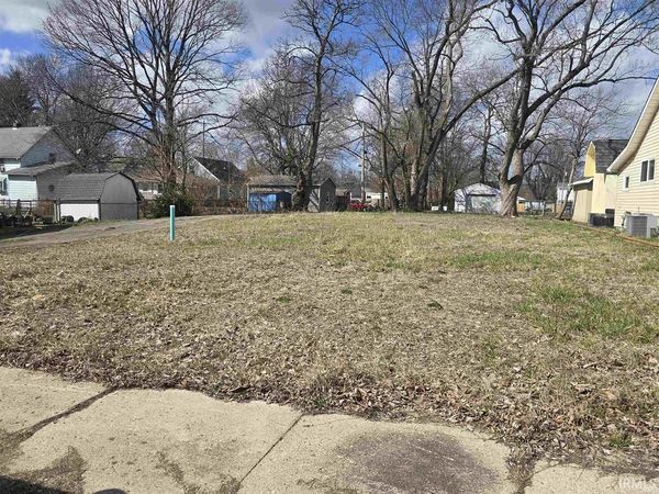 212 Clifford Street, Anderson, IN 46012