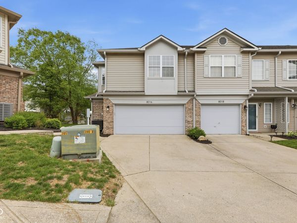 8016 Windham Lake Way, Indianapolis, IN 46214