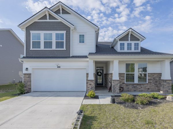 8910 Howlett Lane , Indianapolis, IN 46259