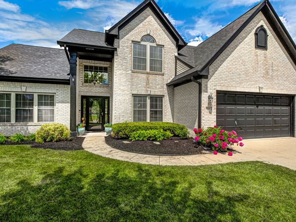 1114 Rockwell Drive , Greenwood, IN 46143