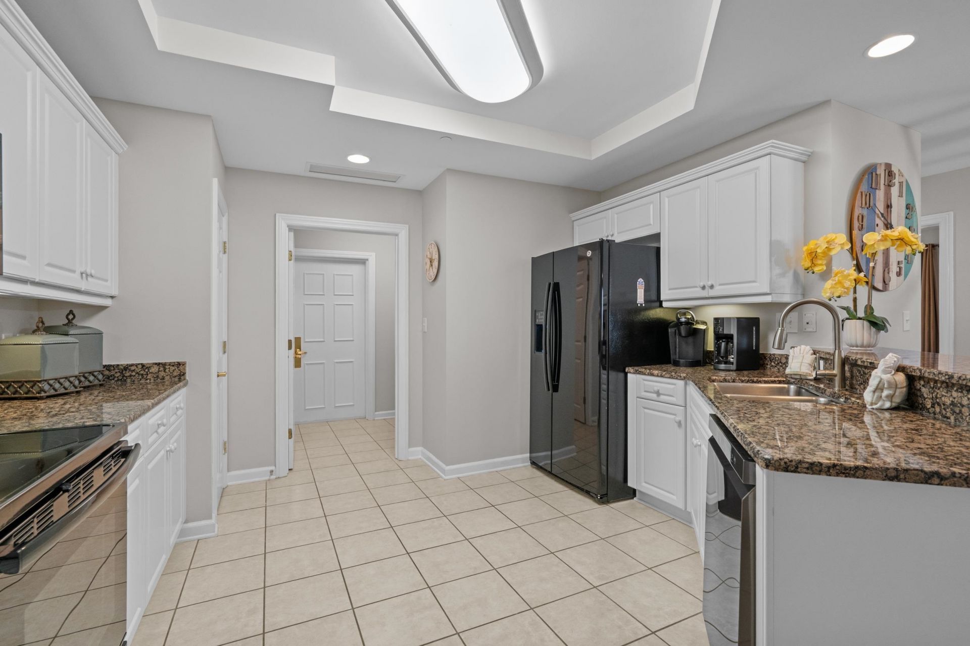 8500 Margate Circle  Photo 17
