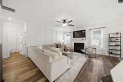 317 Autumn Pond Drive  photo 4