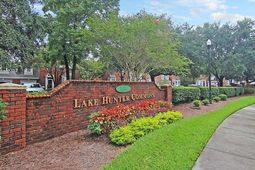 725 Natchez Circle photo 4
