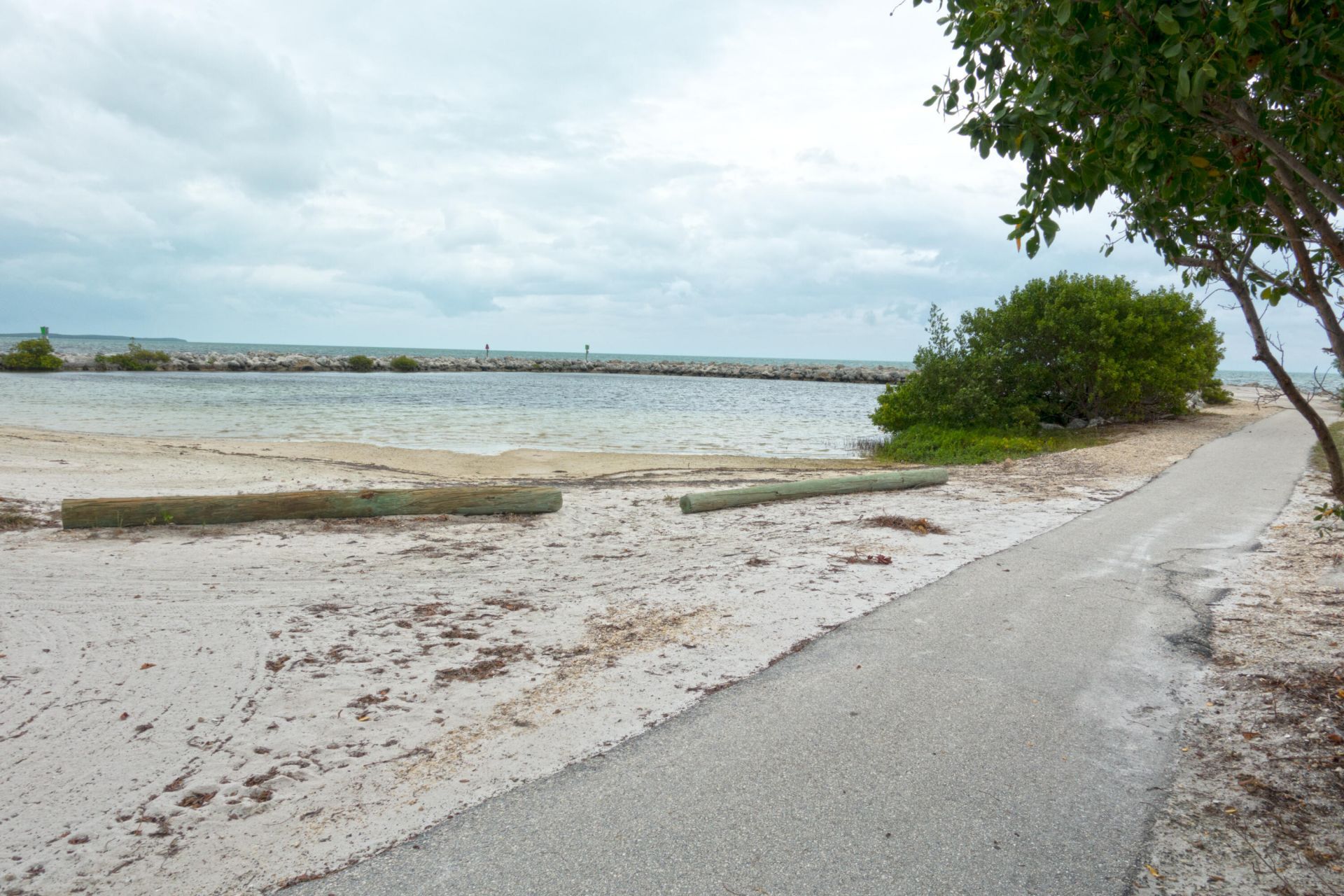 8 Ocean View Boulevard, Key Largo, FL 33037 Photo