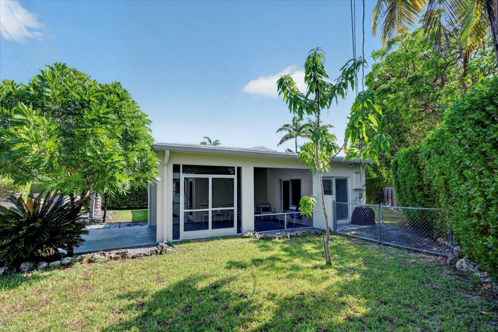 8 Ocean View Boulevard, Key Largo, FL 33037 Photo