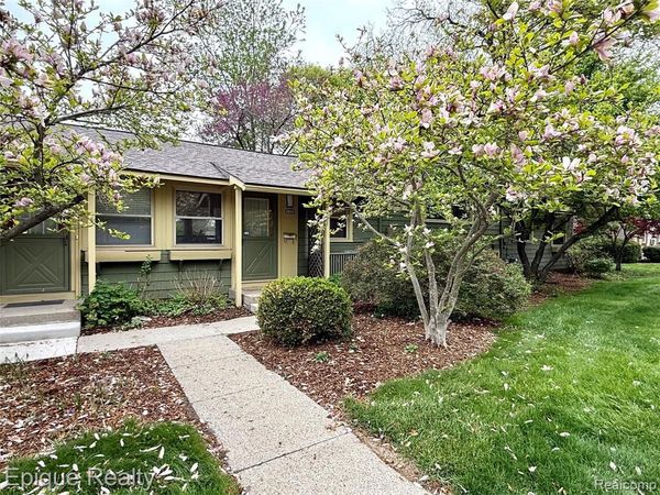 2824 Whitewood Street , Ann Arbor, MI 48104