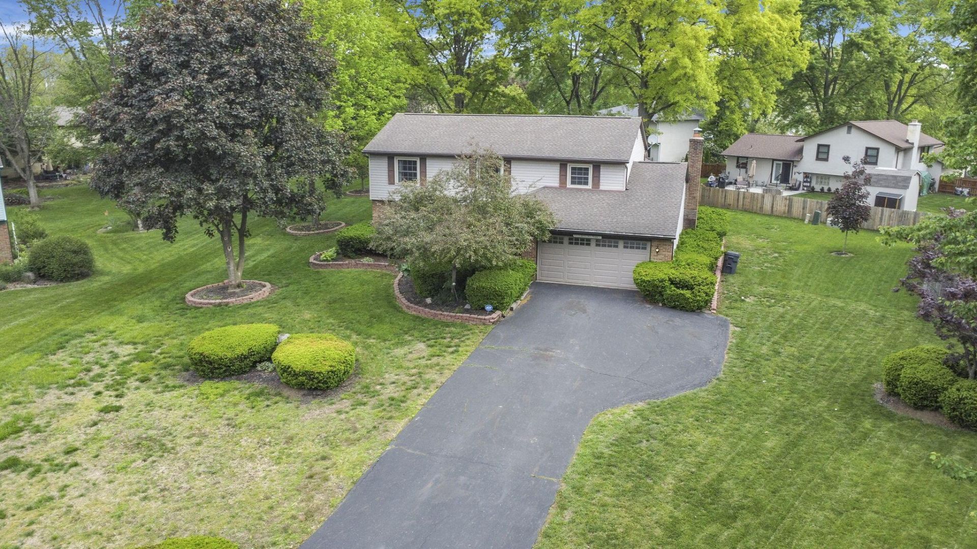 10132 Wellington Drive , Pickerington, OH 43147 Main Photo