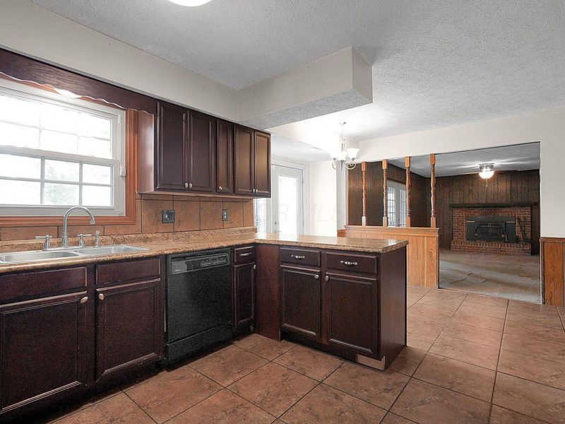 10132 Wellington Drive, Pickerington, OH 43147 Photo 9