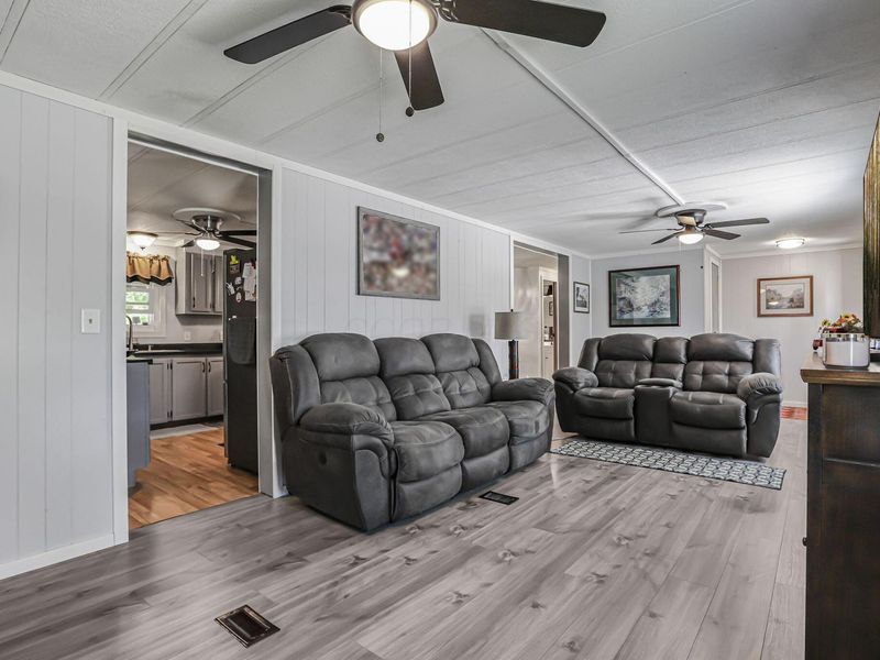 12825 2nd Avenue, Trinway, OH 43842 Photo 25