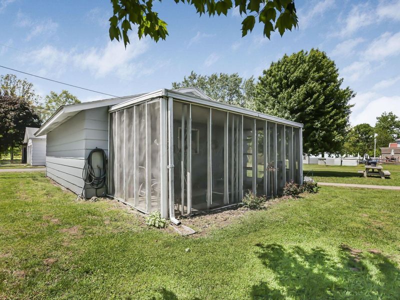 12825 2nd Avenue, Trinway, OH 43842 Photo 38