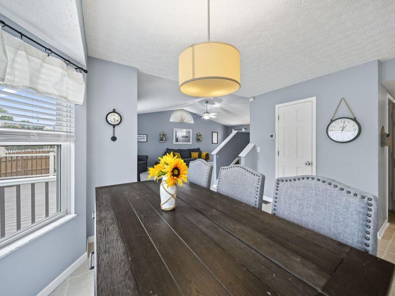 9053 Longstone Drive , Lewis Center, OH 43035 Photo 16