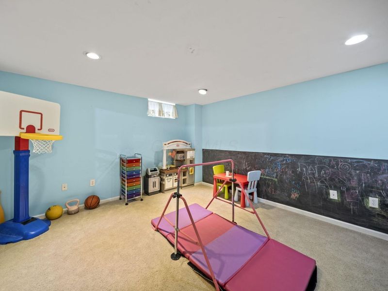 9053 Longstone Drive , Lewis Center, OH 43035 Photo 36