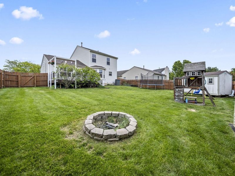 9053 Longstone Drive , Lewis Center, OH 43035 Photo 47