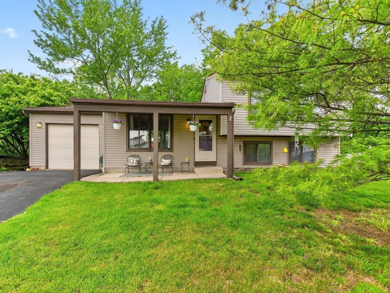 689 Wesfall Court , Columbus, OH 43228 Photo 1