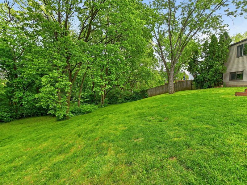 689 Wesfall Court , Columbus, OH 43228 Photo 48