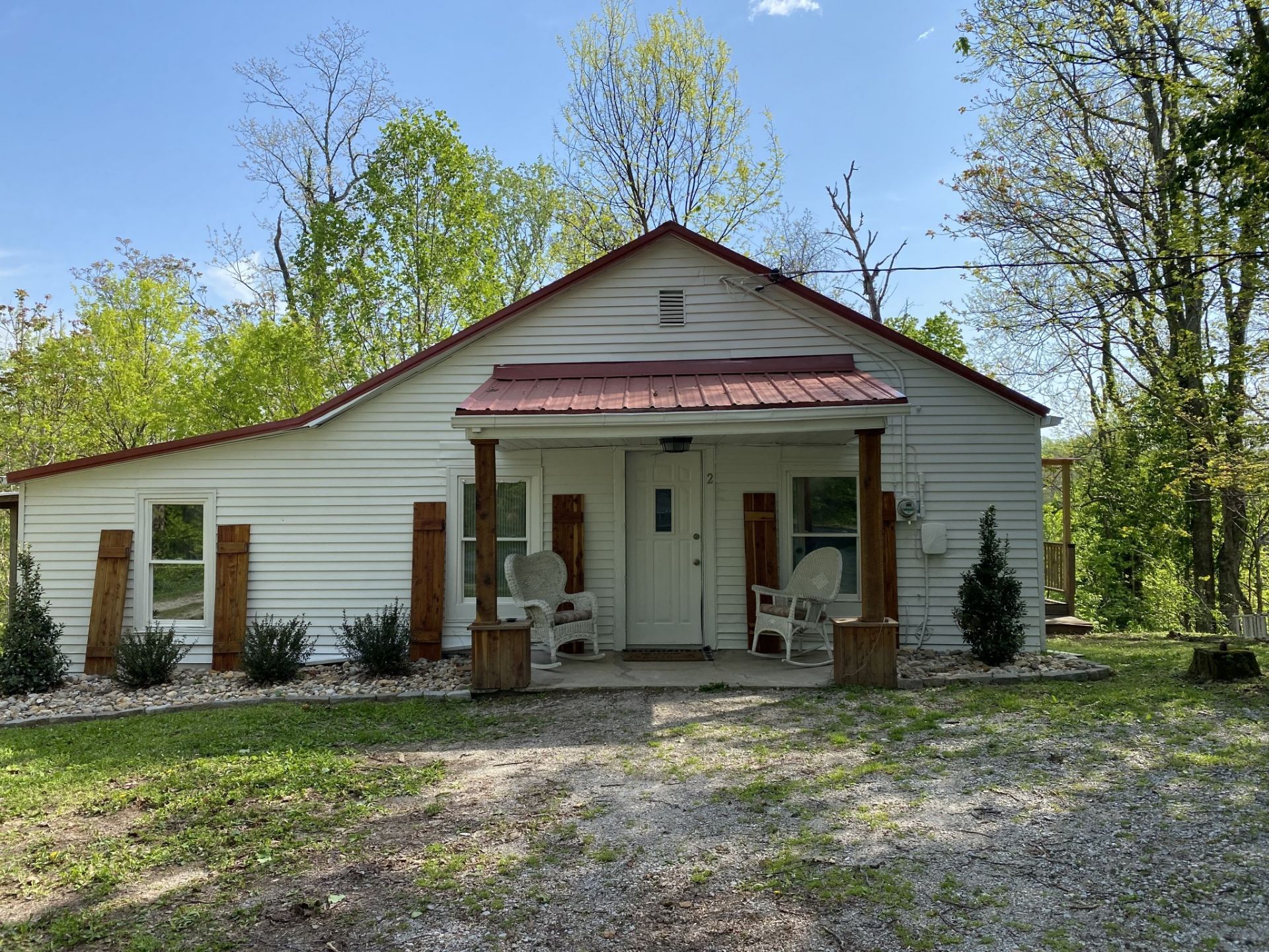 2 Wilma Ln, Chestnut Mound, TN 38552 Main Photo