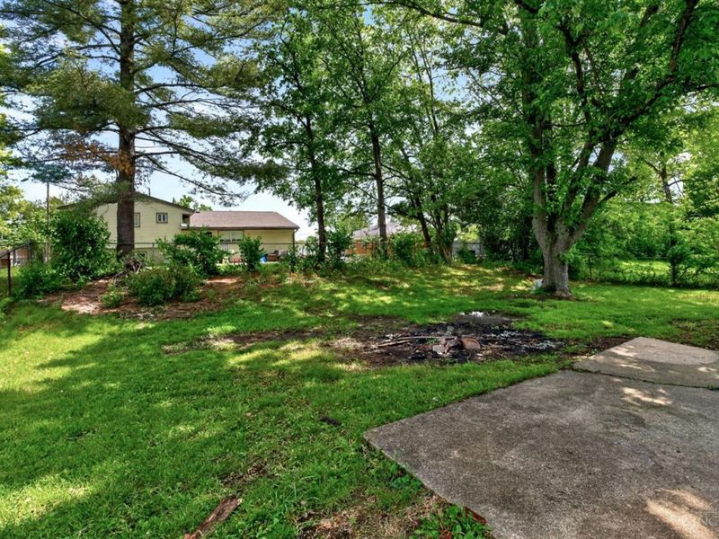 11440 Folkstone Drive, Forest Park, OH 45240 Photo 36