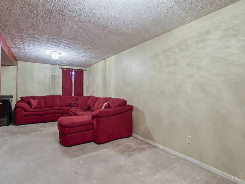 10152 Timberview Court, Cincinnati, OH 45215 Photo 35
