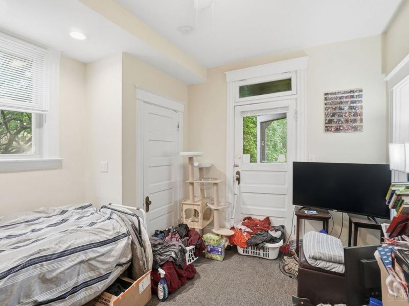407 Warner Street, Cincinnati, OH 45219 Photo 11