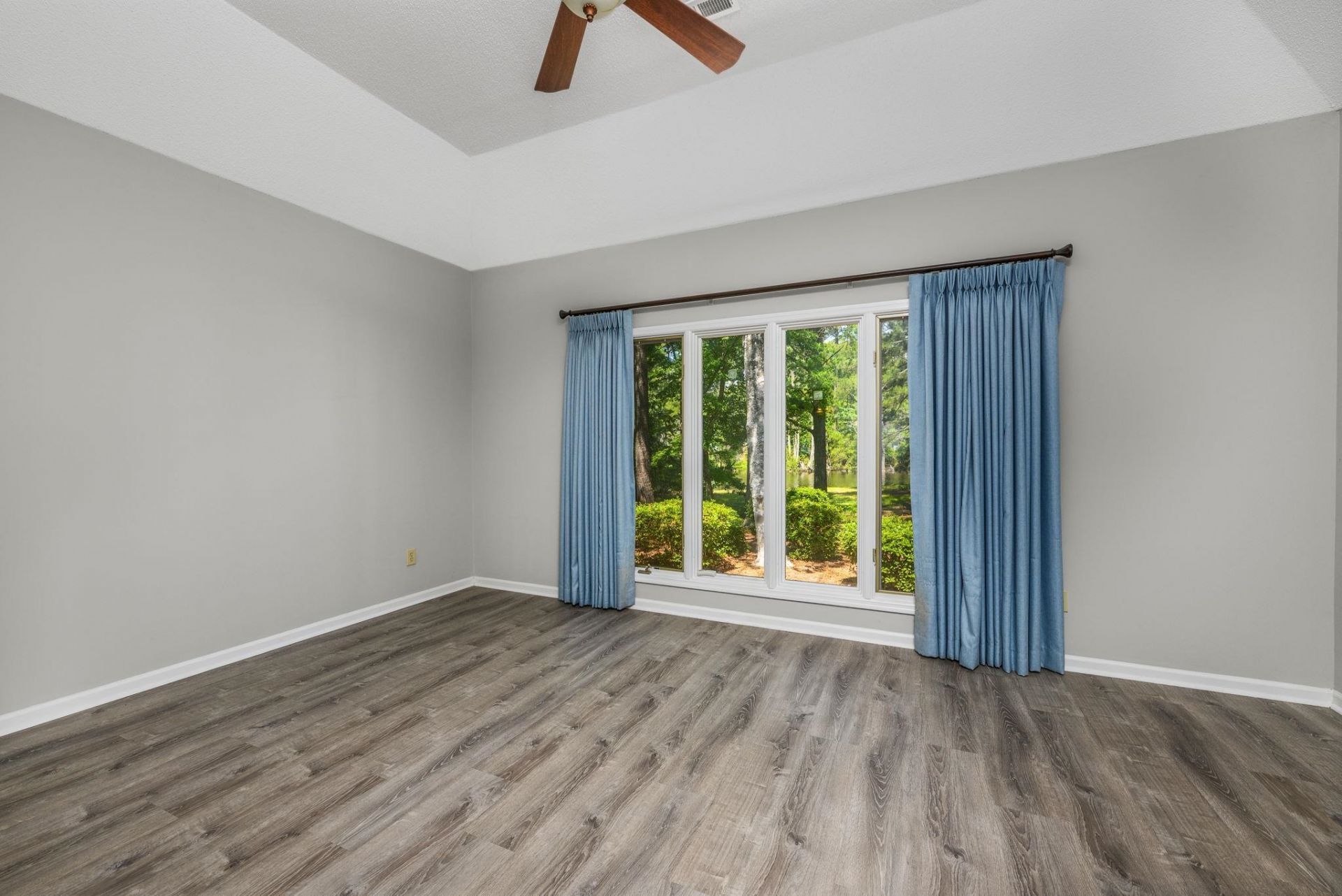 1802 Spinnaker Dr. Photo 19