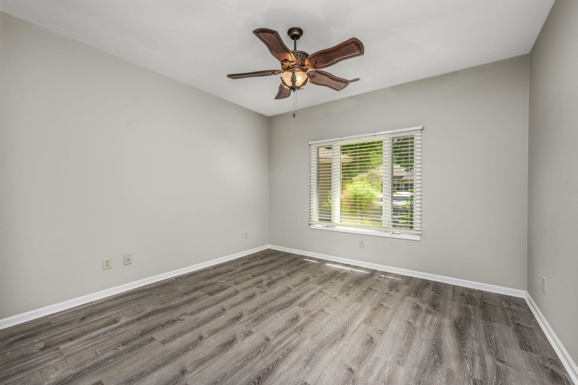 1802 Spinnaker Dr. Photo 25
