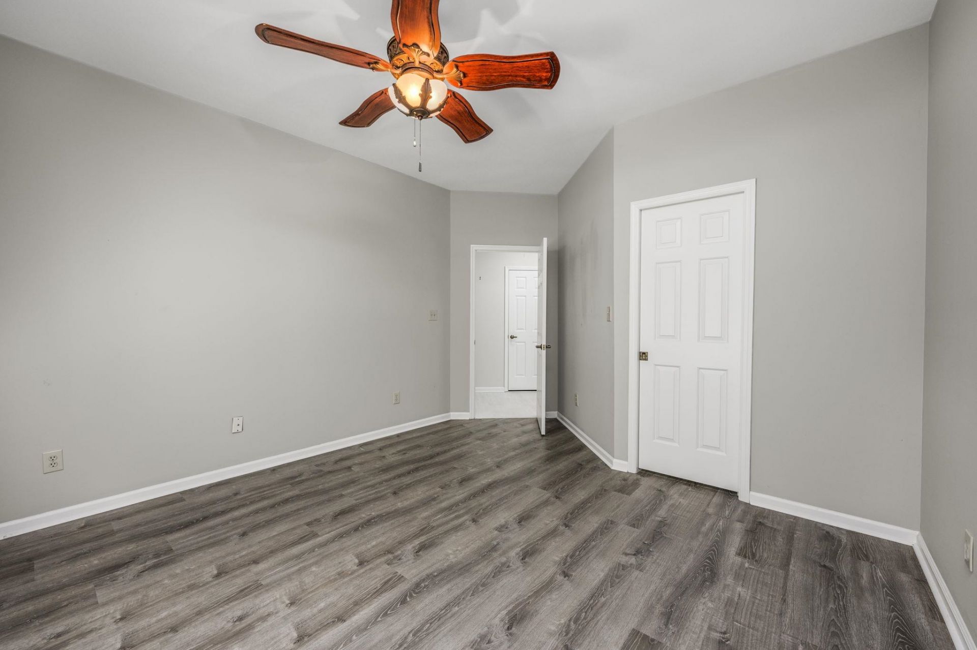 1802 Spinnaker Dr. Photo 27