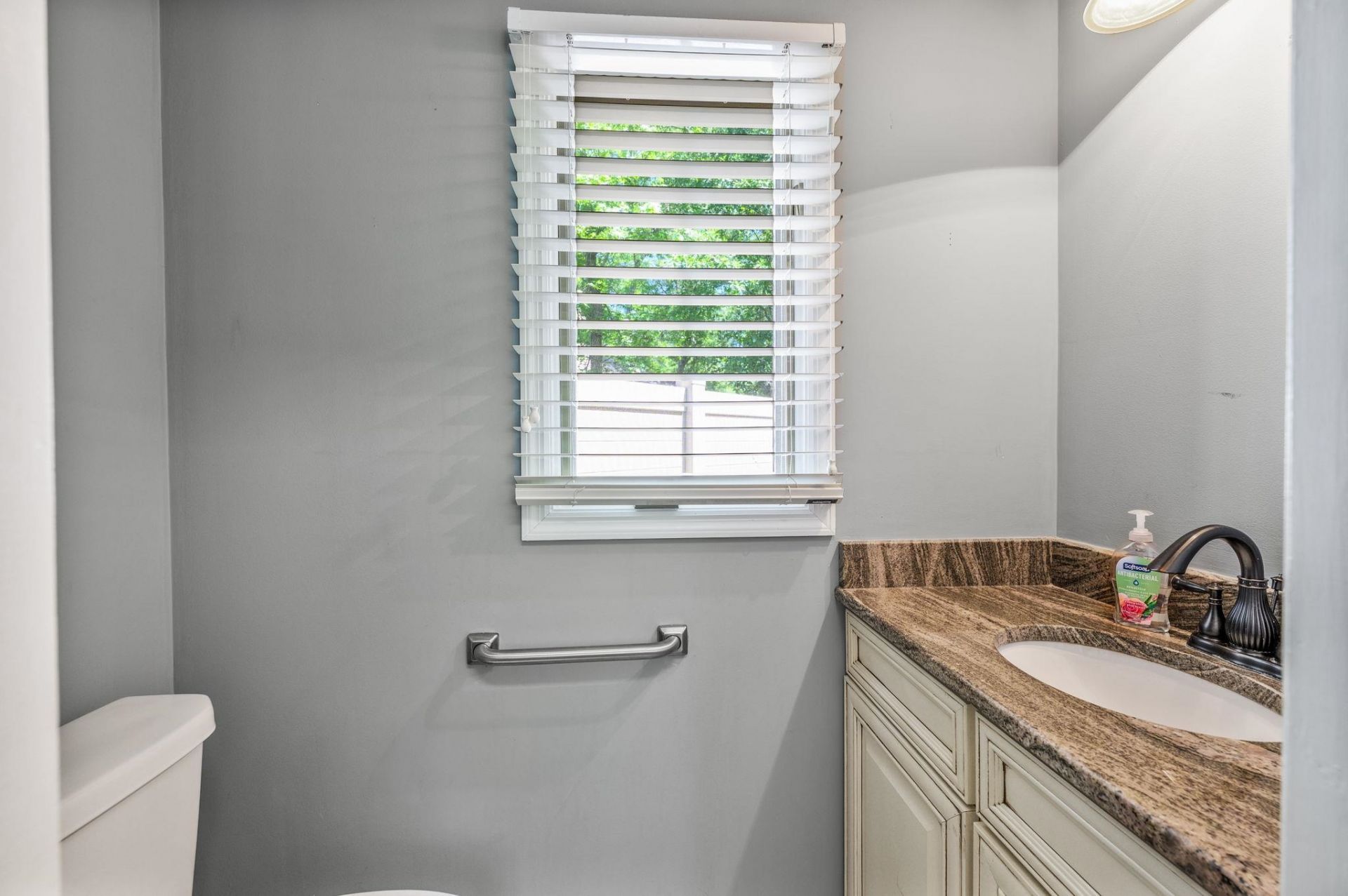 1802 Spinnaker Dr. Photo 31