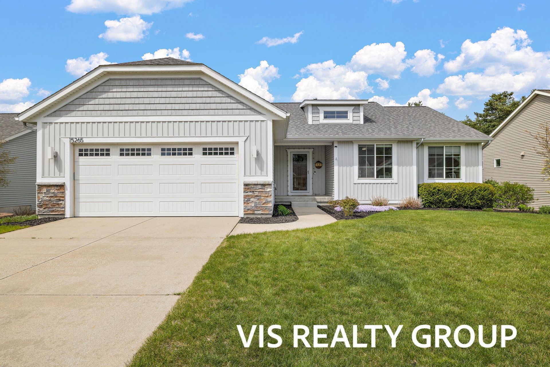 15265 Canterbury Lane, Grand Haven, MI 49417 Main Photo