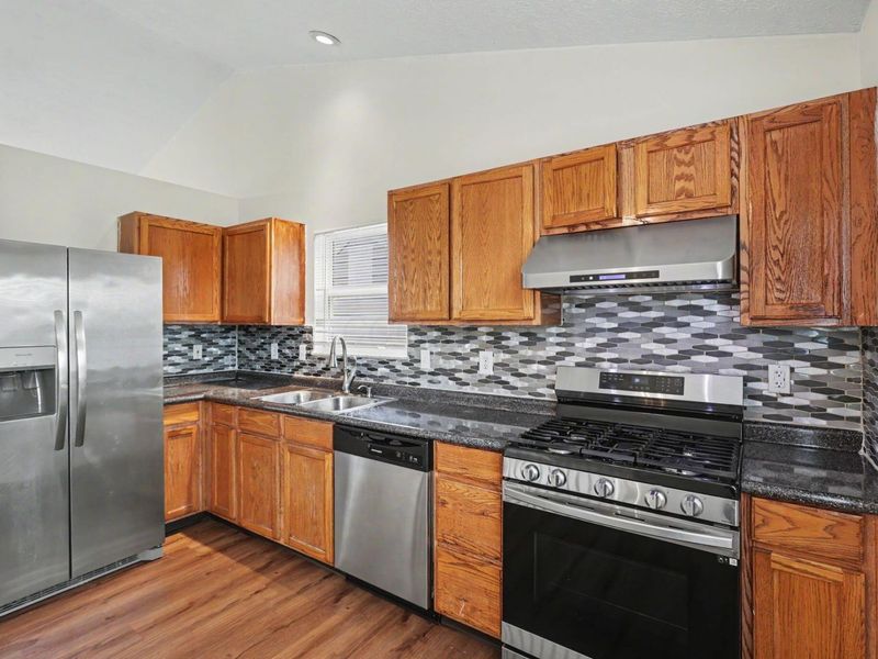 3391 Mautino Drive , Columbus, OH 43231 Photo 20