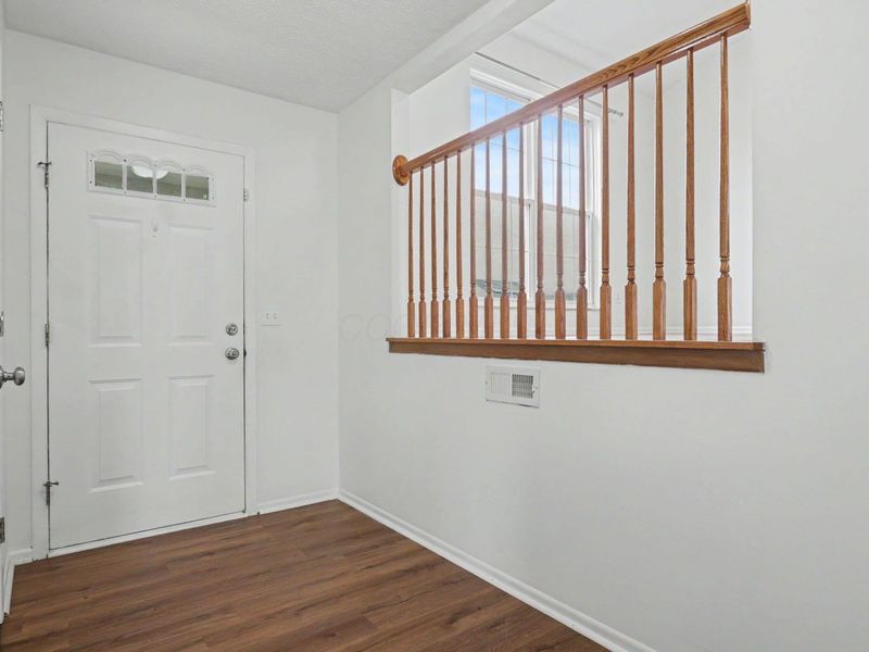 3391 Mautino Drive , Columbus, OH 43231 Photo 8