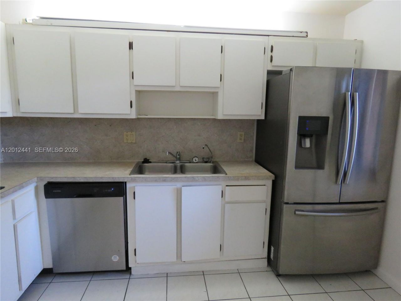 205 Lakeview Dr, Unit 102, Weston, FL 33326 Photo